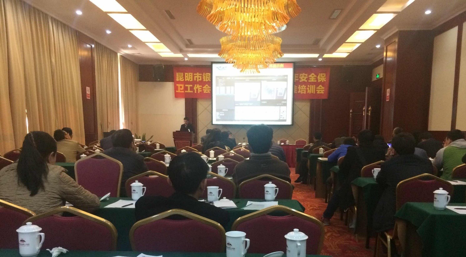 1595830787333683.jpg 下载 (1).jpg